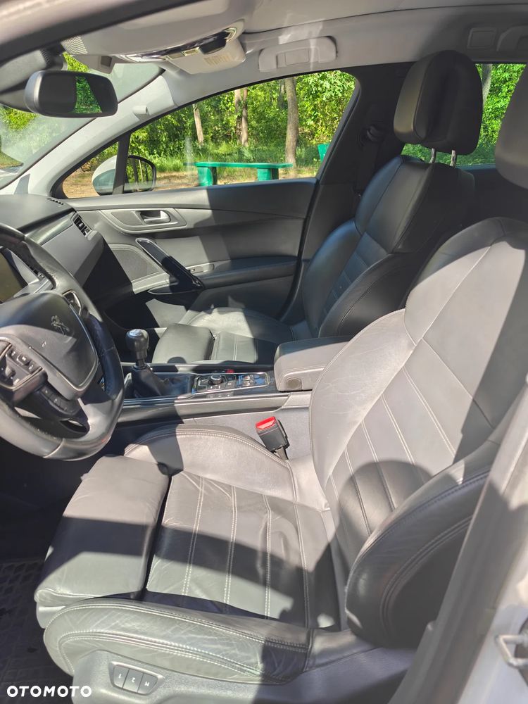 Peugeot 508 HDi FAP 140 Allure - 13