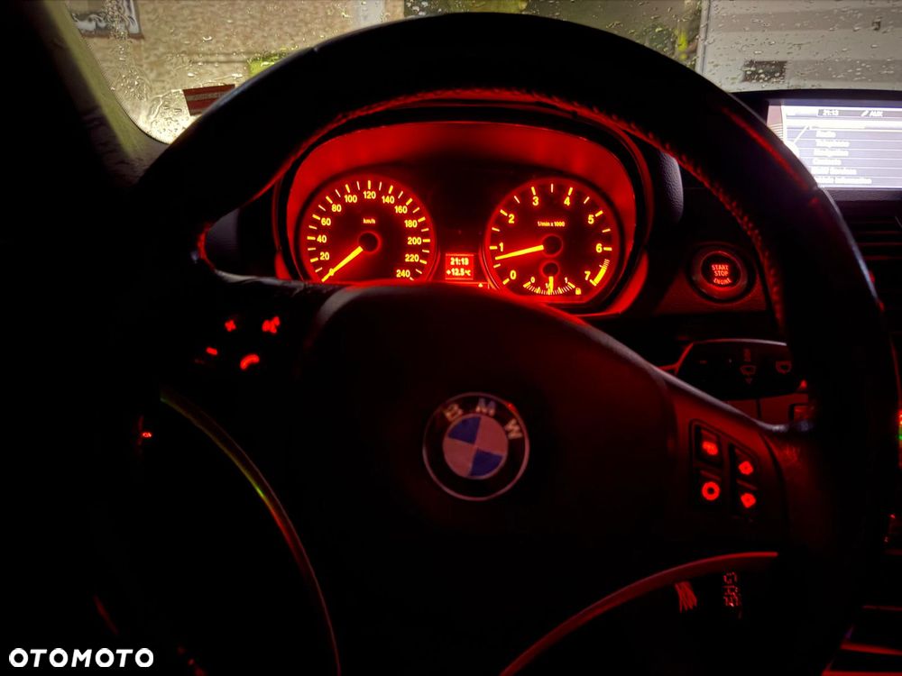 BMW Seria 1 116i - 6