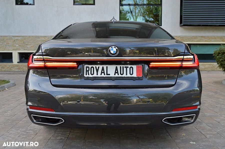 BMW Seria 7 730d xDrive - 11