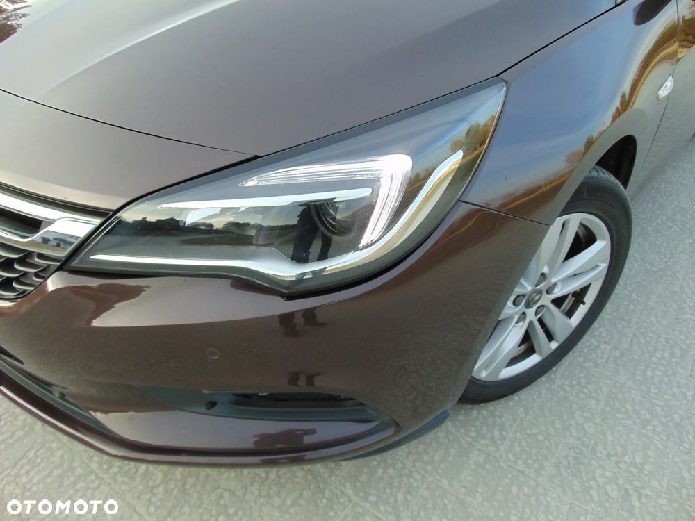 Opel Astra 1.4 Turbo Innovation - 38