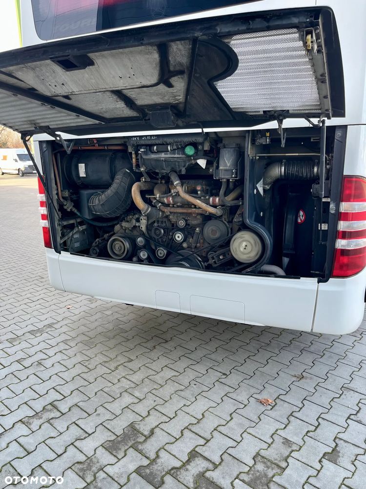 Mercedes-Benz Tourismo - 5