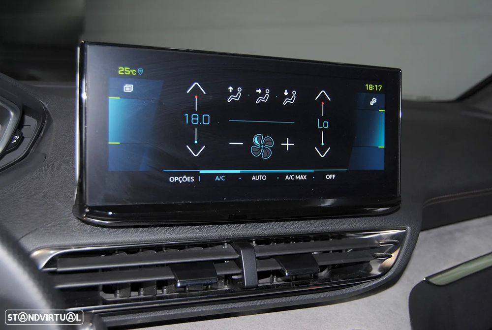 Peugeot 3008 1.6 Hybrid GT e-EAT8 - 40