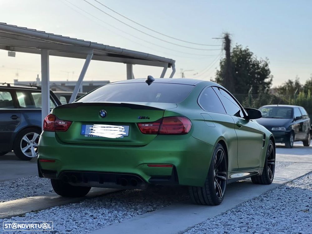 BMW M4 Auto - 3
