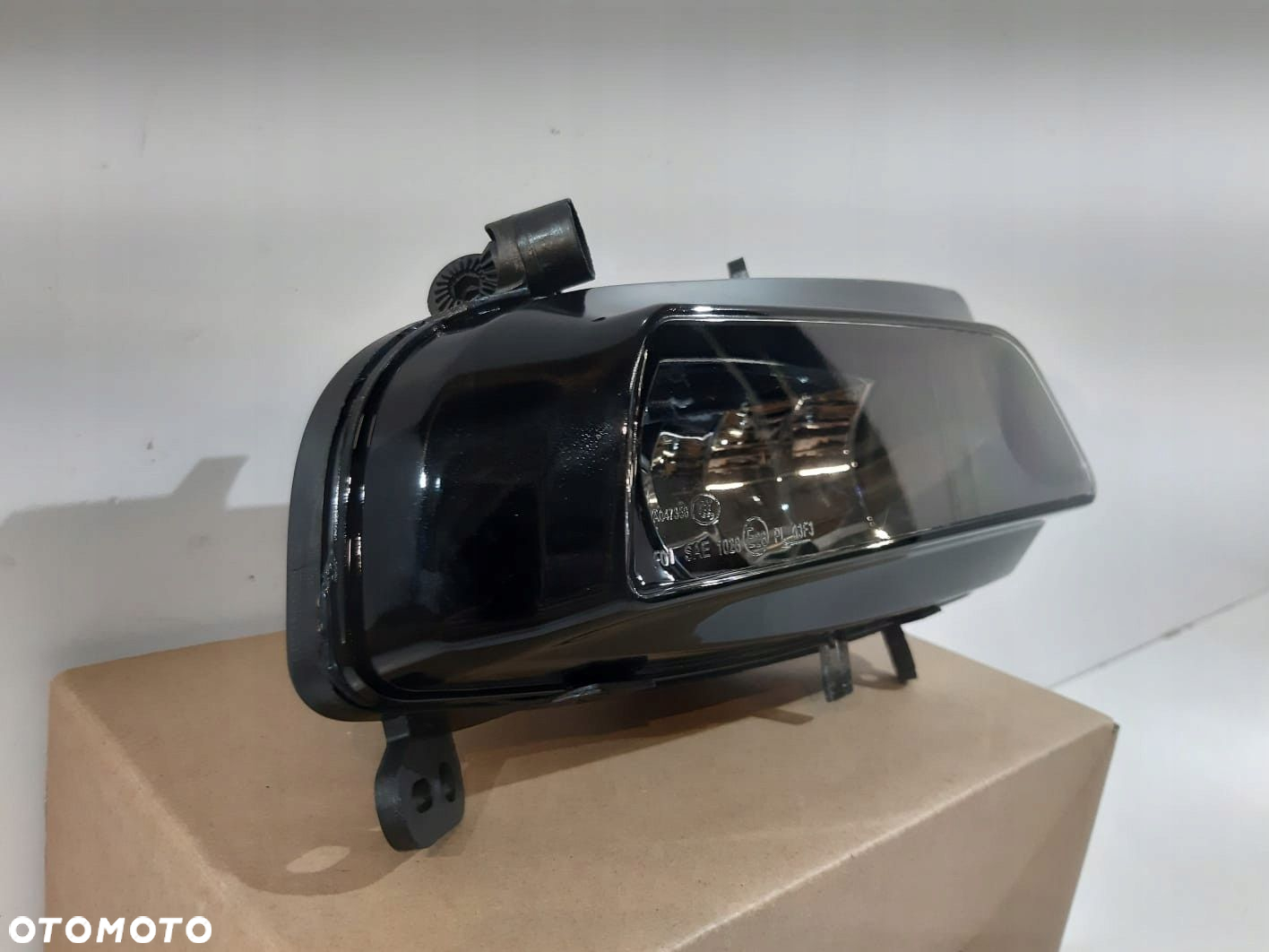 AUDI A4 B8 / A5 8T LCI S-Line Halogen H7 R - 13324 - 2