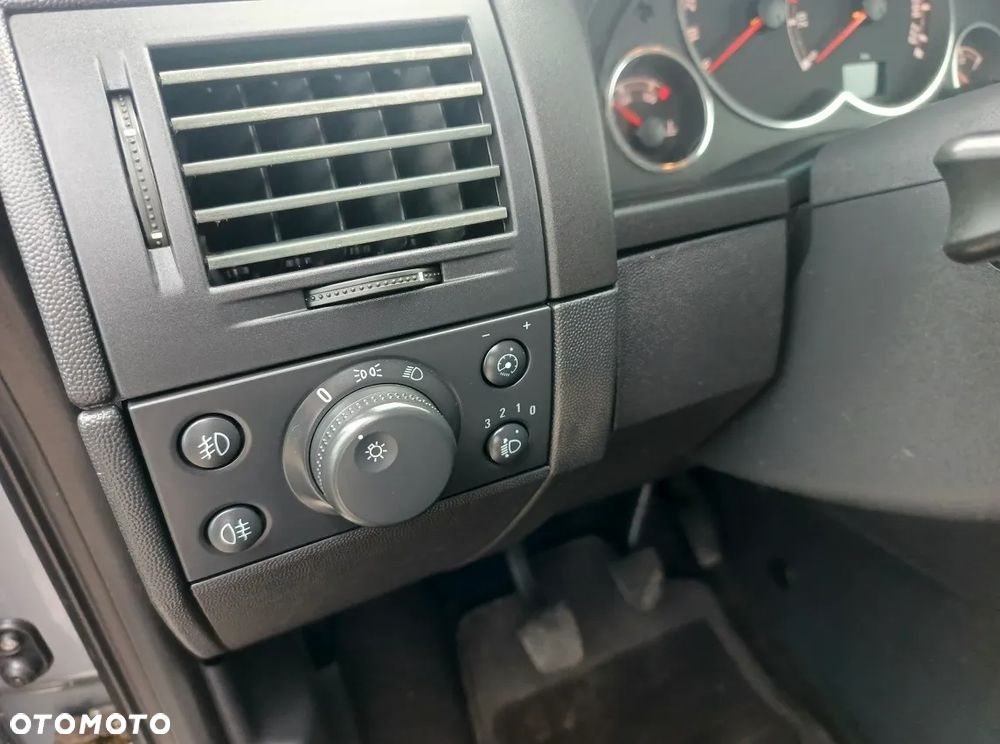 Opel Meriva 1.6 16V INNOVATION - 17