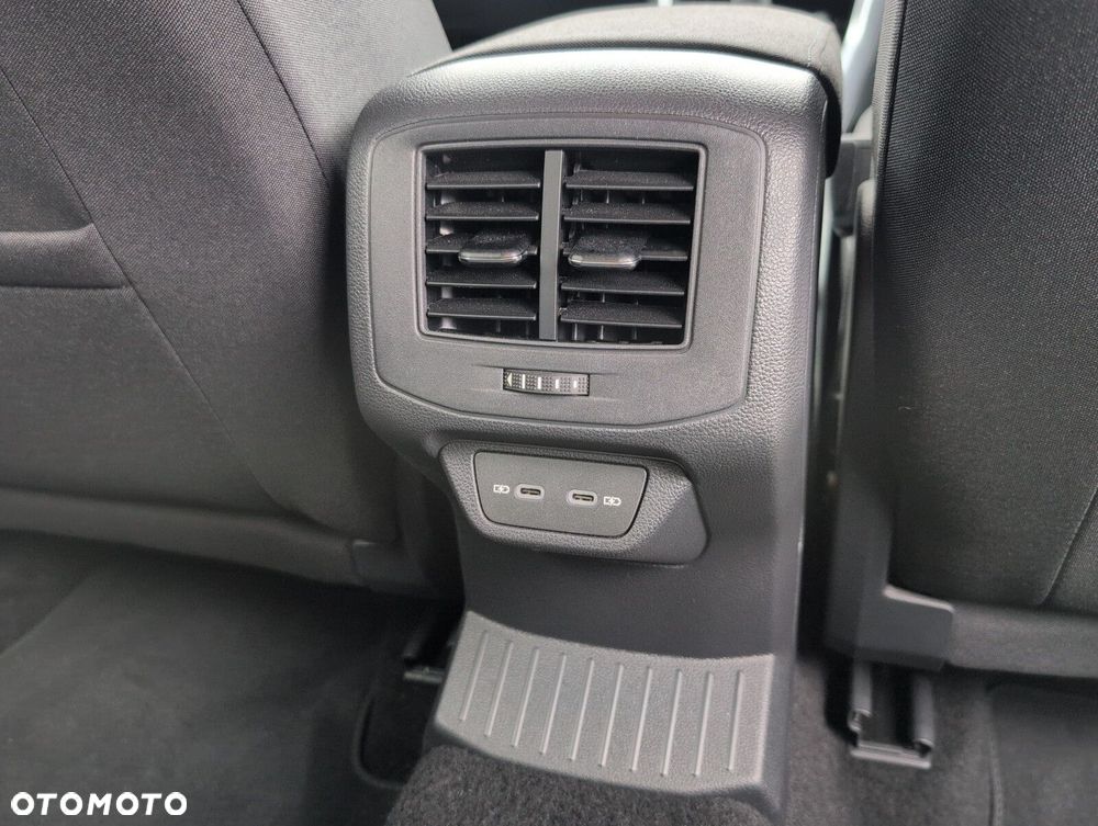 Volkswagen T-Roc 1.5 TSI Life DSG - 13