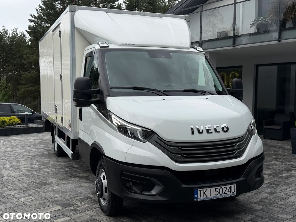 Iveco 35/50c180 Kontener 4.9m + Winda 750kg / Najbogatsze wyposażenie / Poduszki AIRPRO / Automatyczna skrzynia / Ledy / Nowe opony / Zarejestrowany FV23% - 15
