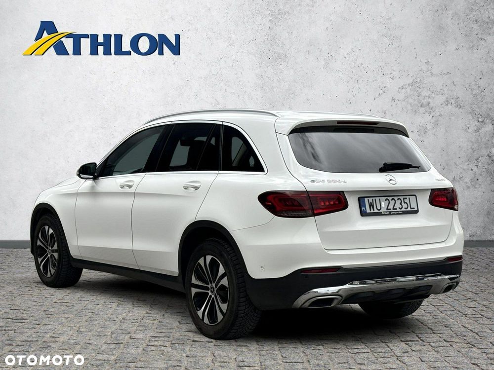 Mercedes-Benz GLC 220 d 4-Matic - 3