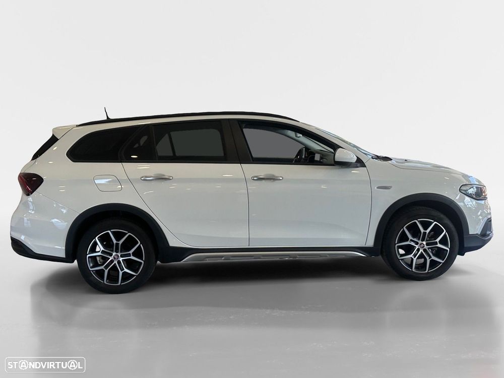 Fiat Tipo Station Wagon 1.0 GSE T3 — fotografia 6