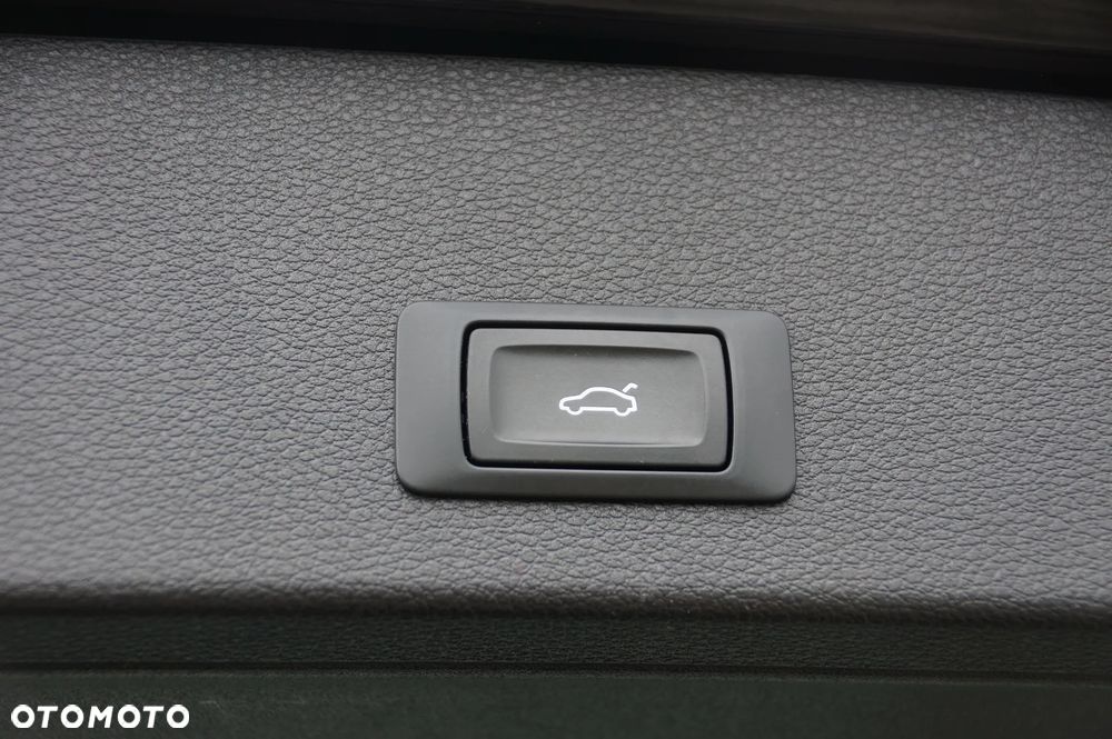 Audi Q2 2.0 TDI Quattro S tronic - 30