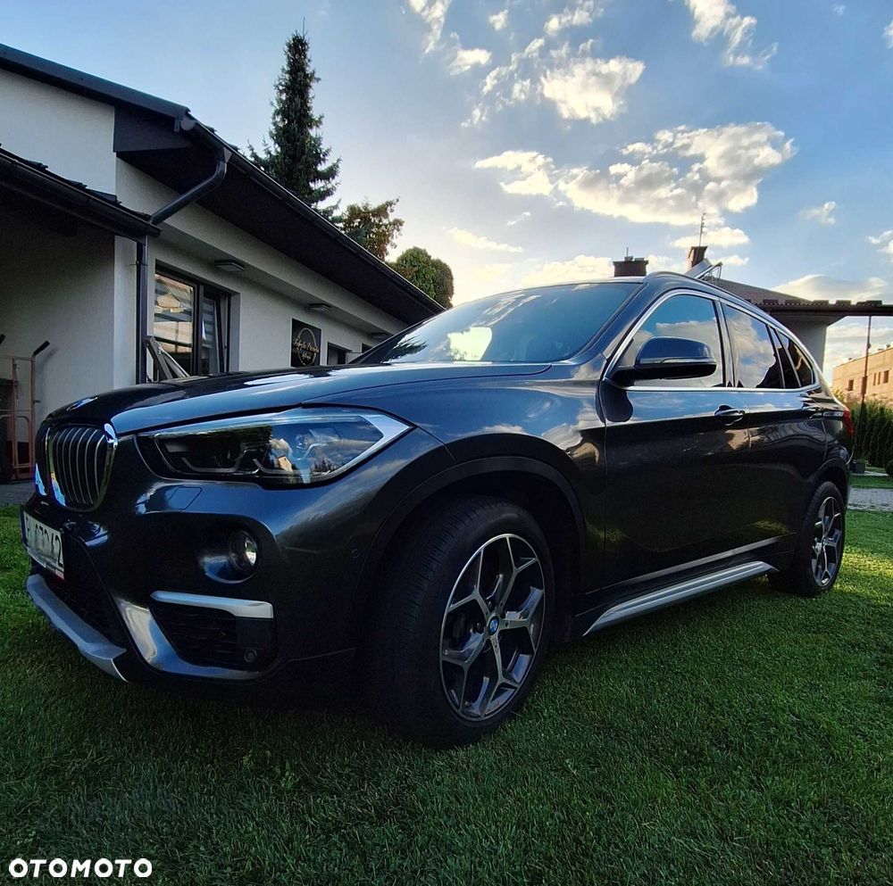 BMW iX1 - 6
