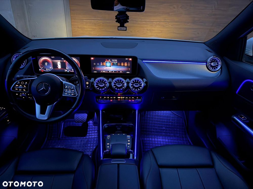 Mercedes-Benz GLA 250 - 6