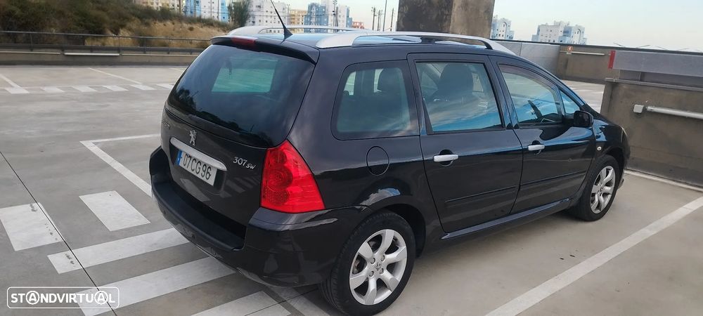 Peugeot 307 SW 1.6 HDi Black & Silver - 5