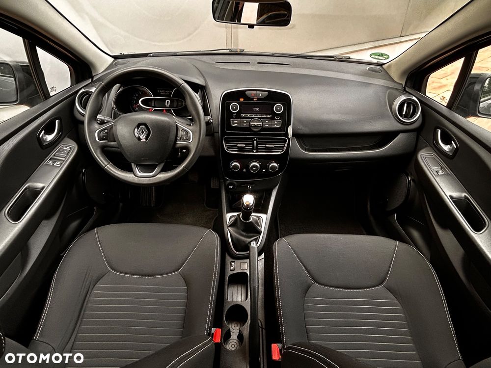 Renault Clio 1.2 16V 75 LIMITED - 7