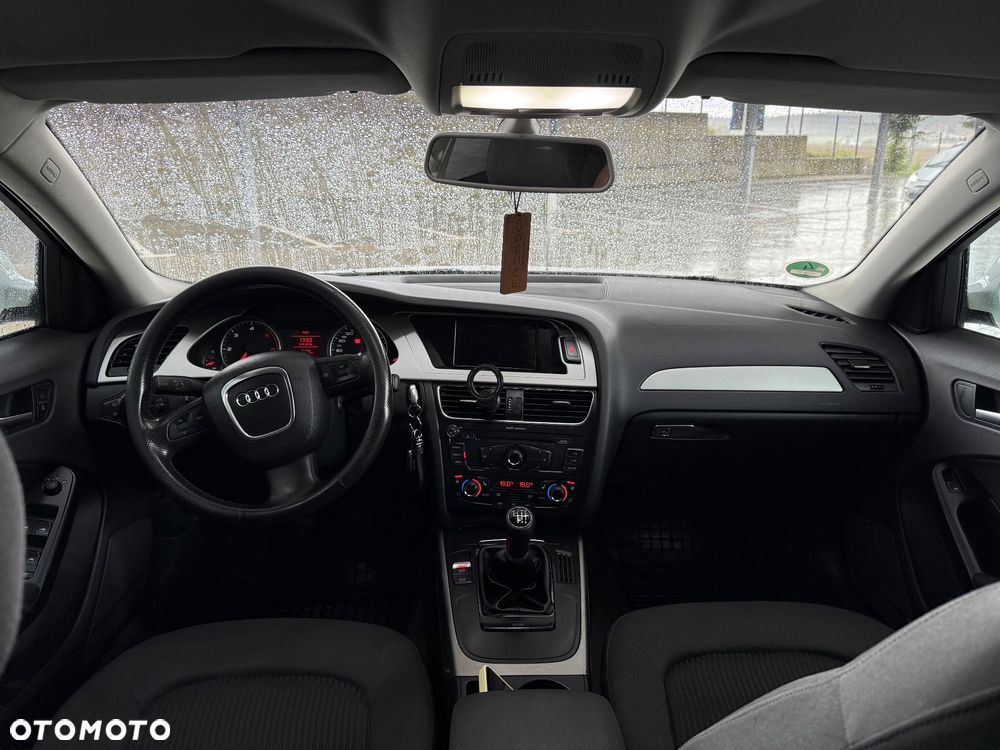 Audi A4 Avant 2.0 TDI DPF Attraction - 19