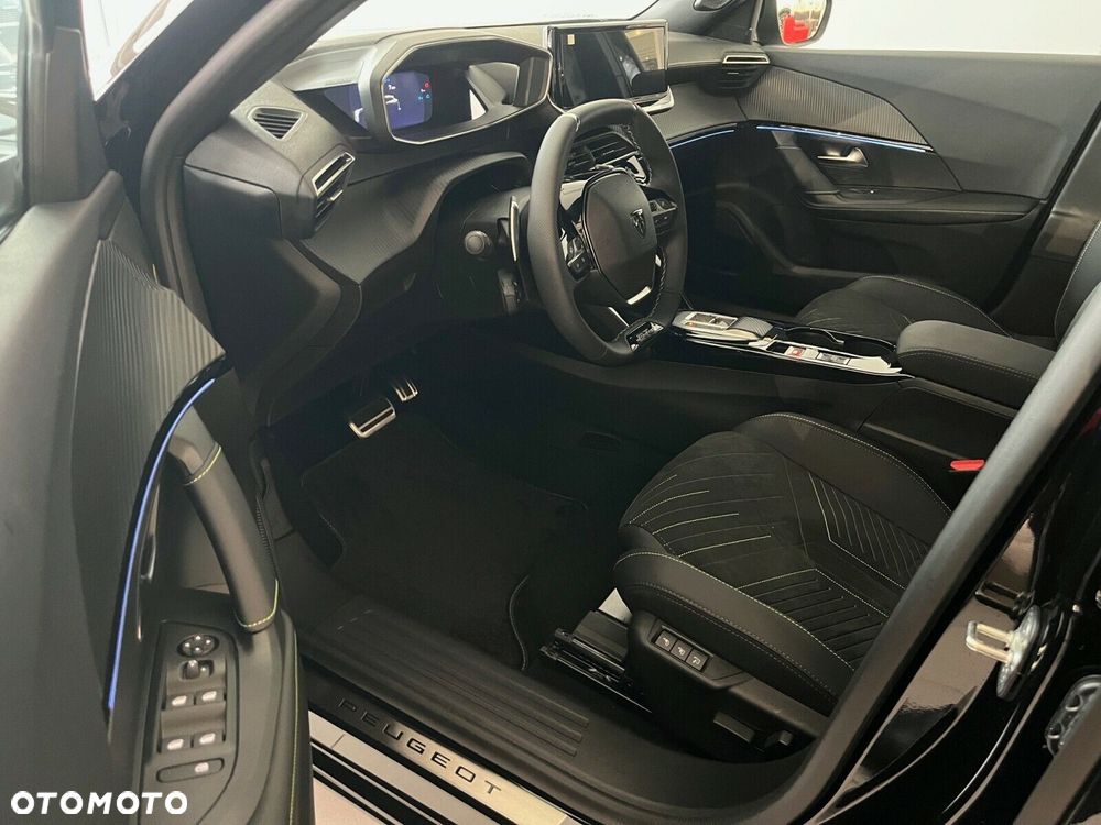 Peugeot 2008 - 18