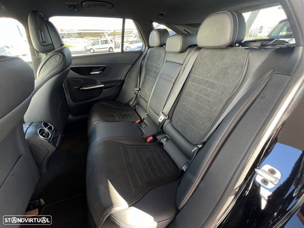 Mercedes-Benz C 300 - 11