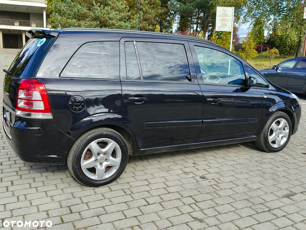 Opel Zafira 1.8 Easytronic Family - 28