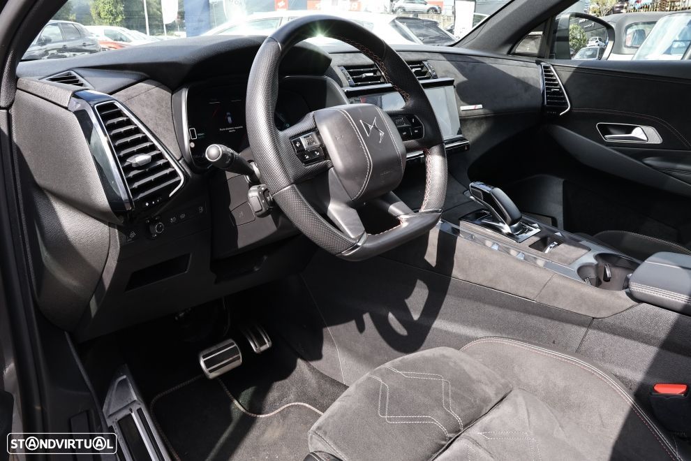 DS DS7 Crossback E-Tense Performance Line+ EAT8 - 16