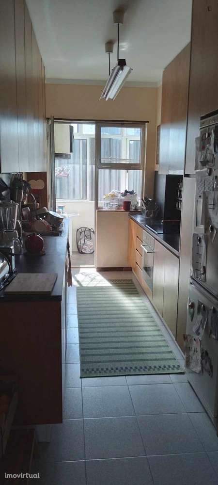 Quarto - localizado em Paranhos Porto - Grande imagem: 2/8