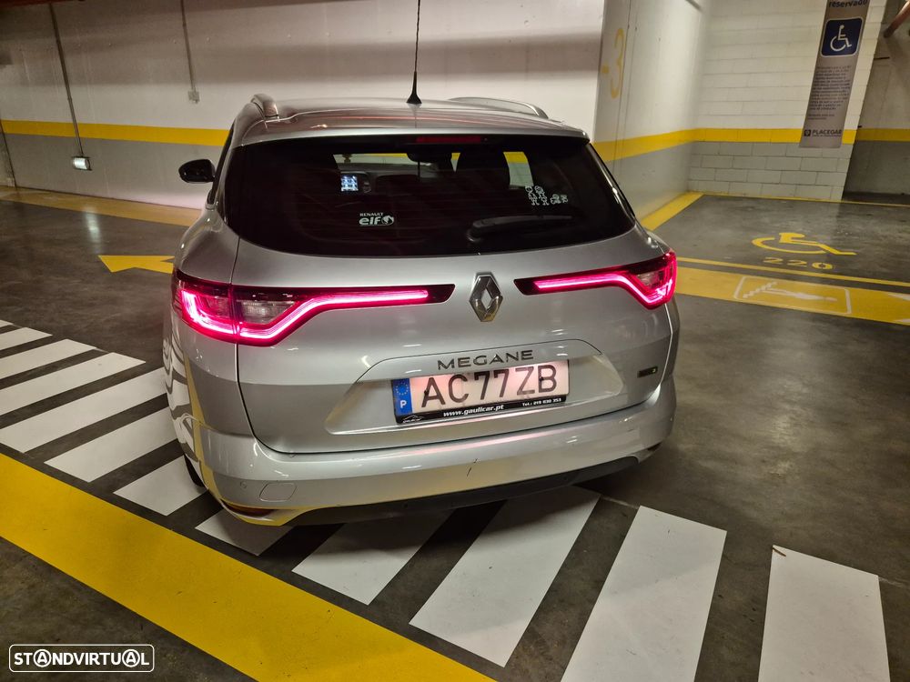Renault Mégane Sport Tourer ENERGY dCi 110 EXPERIENCE - 14