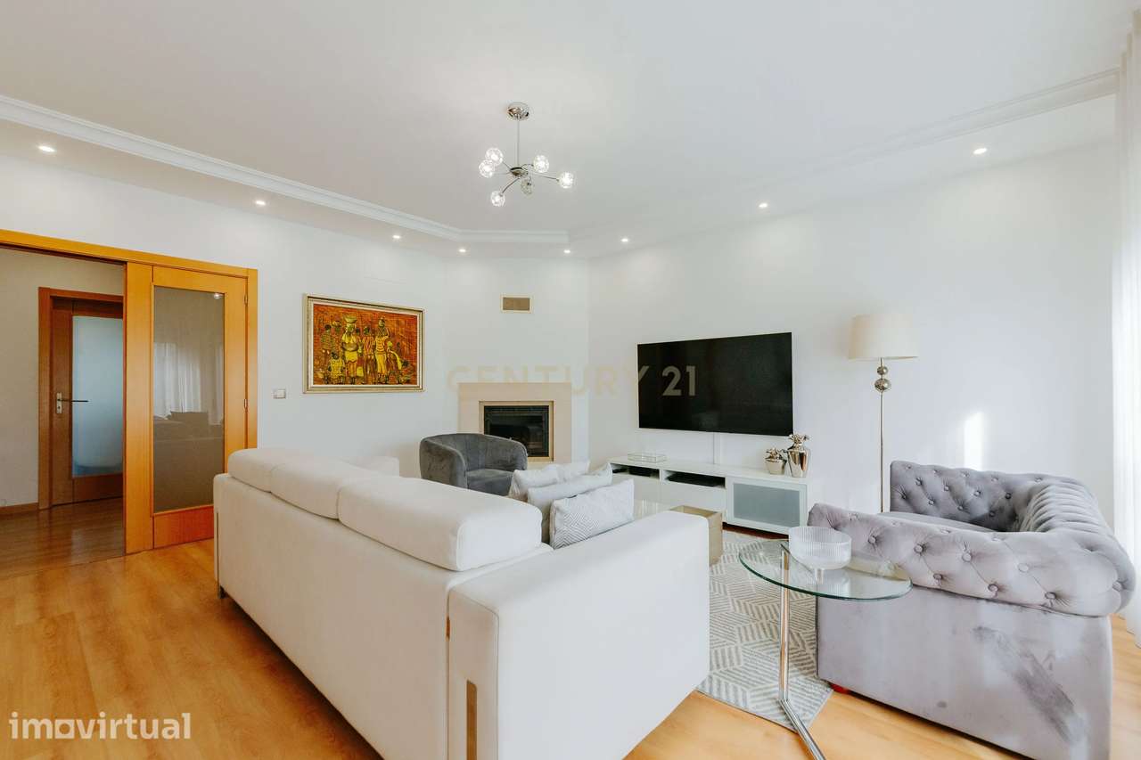 Apartamento Luxuoso com Vista Panorâmica em Montijo - Grande imagem: 3/49