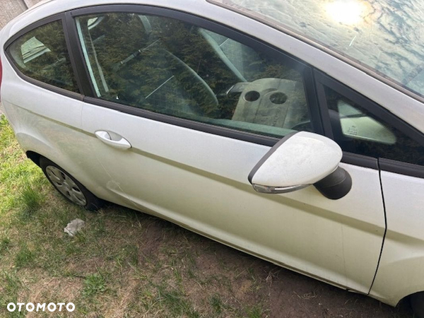 KOMPLETNE DRZWI PRAWE FORD FIESTA MK7 3D 2008-2017 H9 EUROPA