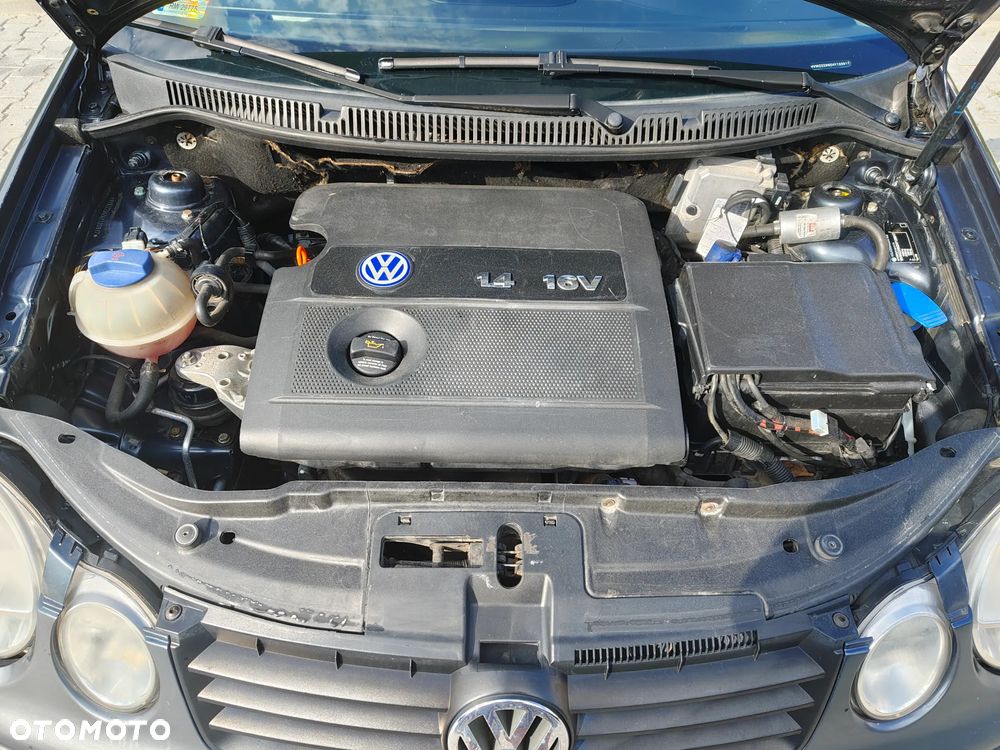 Volkswagen Polo 1.4 16V Comfortline - 8