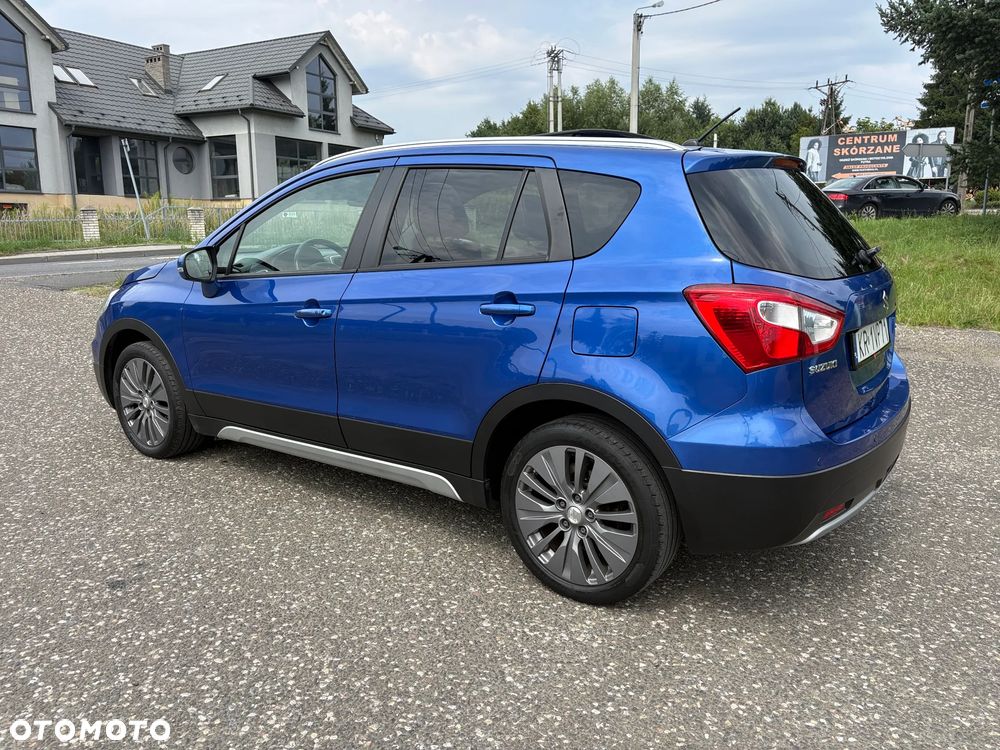 Suzuki SX4 1.6 Premium - 4