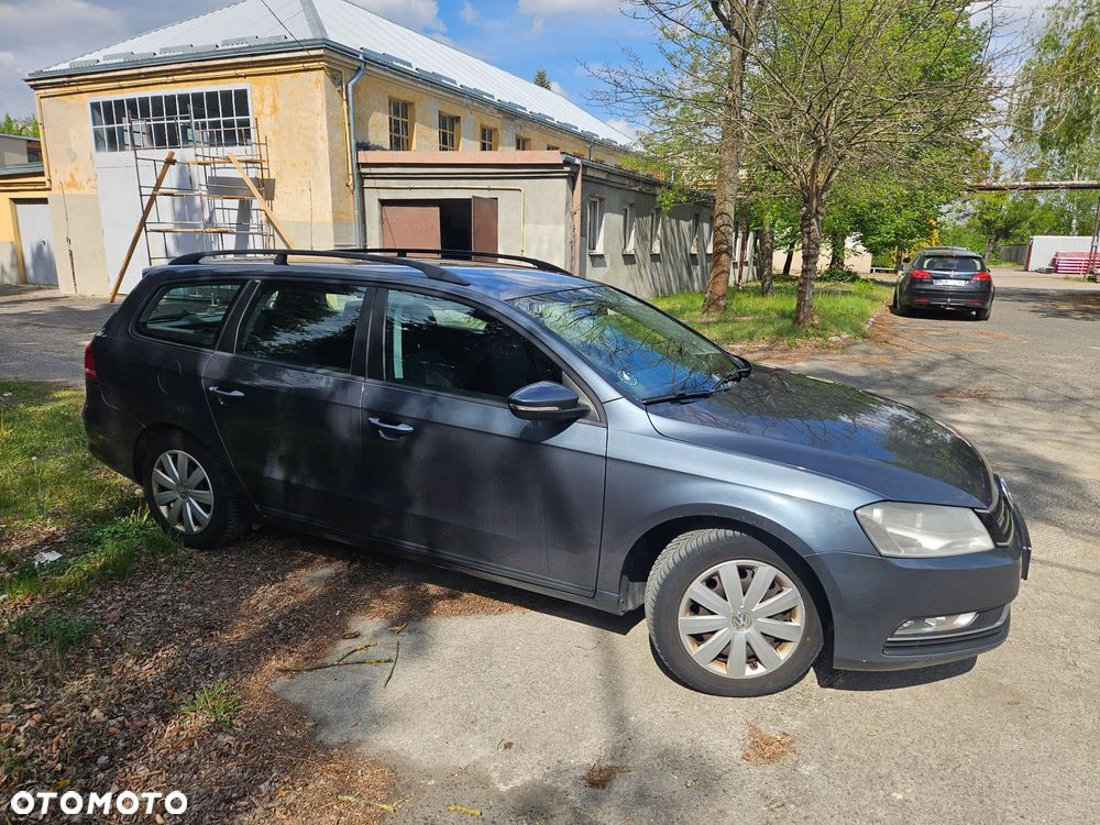 Volkswagen Passat 1.6 TDI BlueMotion - 17