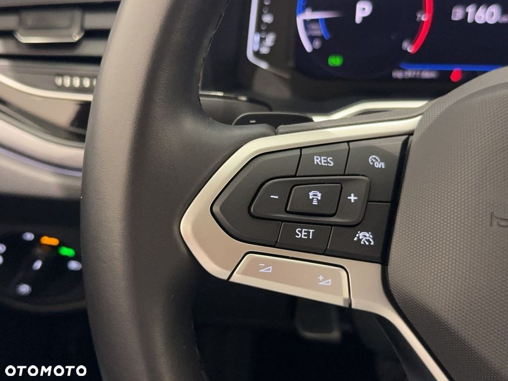 Volkswagen Taigo 1.0 TSI Style DSG - 23