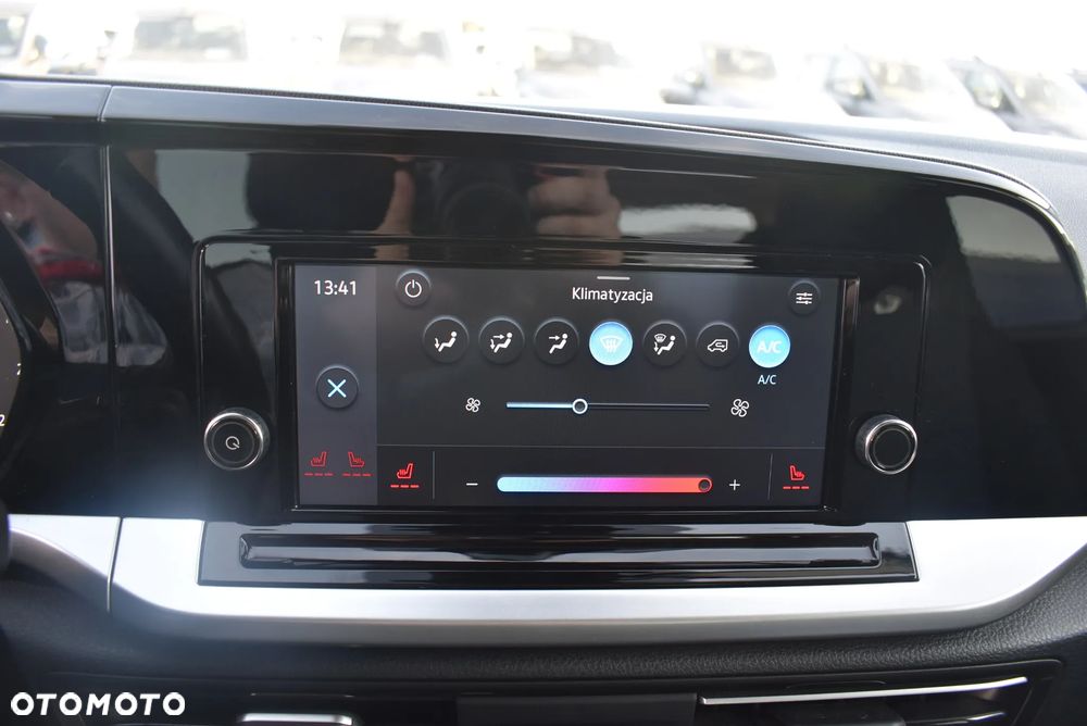 Ford Tourneo Connect 2.0 EcoBlue Titanium - 30