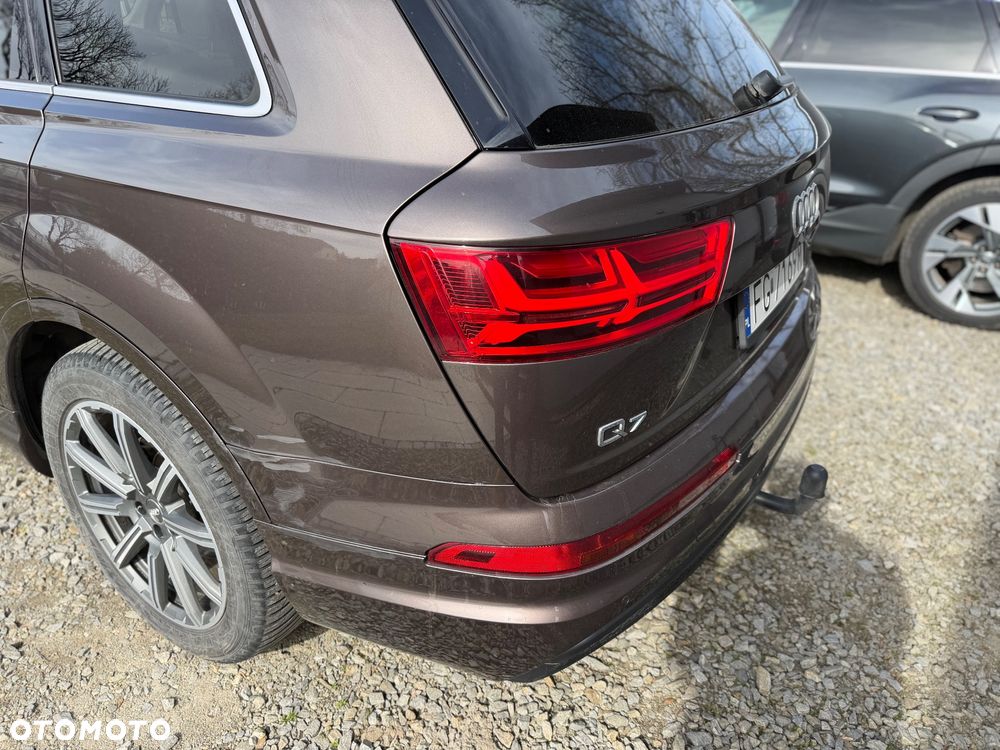 Audi Q7 - 3