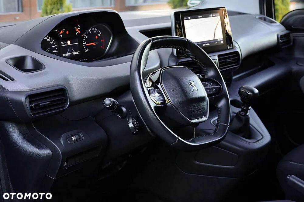 Peugeot Rifter 1.5 BlueHDI Allure S&S - 17