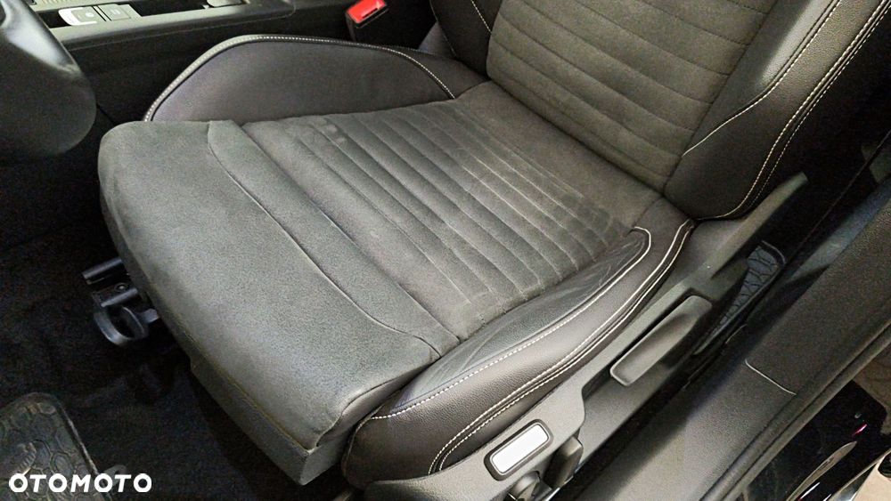 Volkswagen Passat 2.0 TSI Elegance DSG - 18