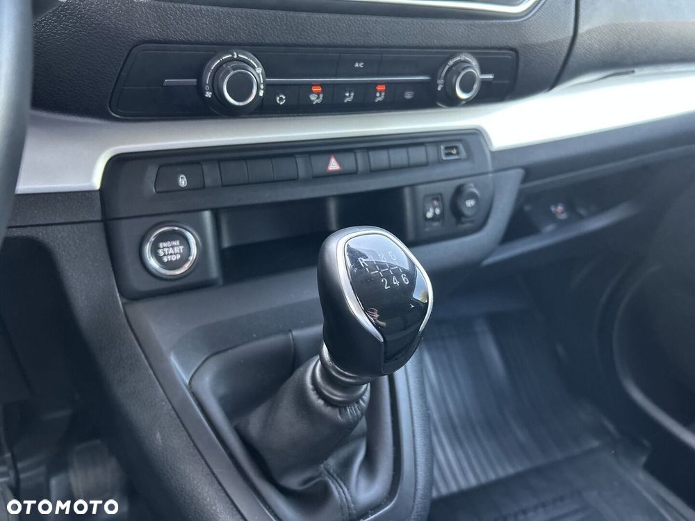 Toyota Proace Verso 2.0 D4-D Long Business - 19