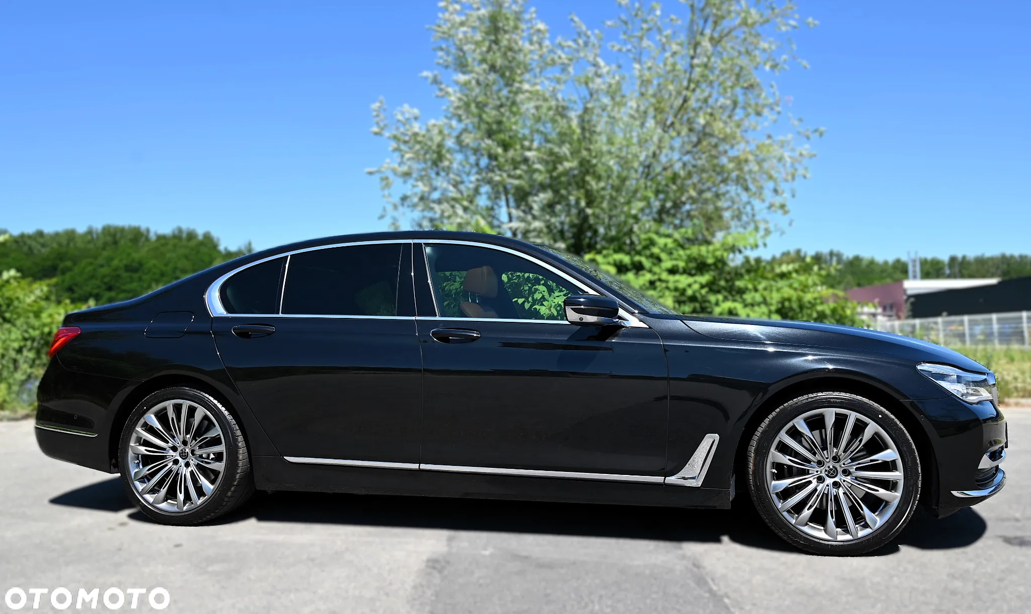 BMW Seria 7 - 13