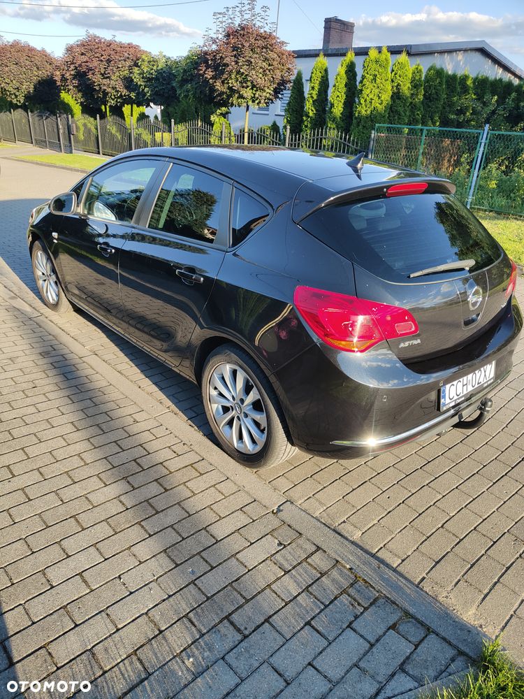 Opel Astra 1.7 CDTI DPF Active - 9