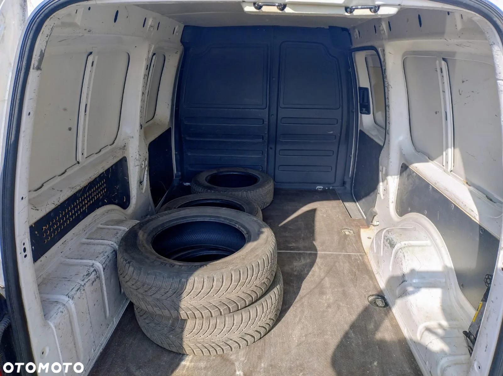 Volkswagen caddy - 13