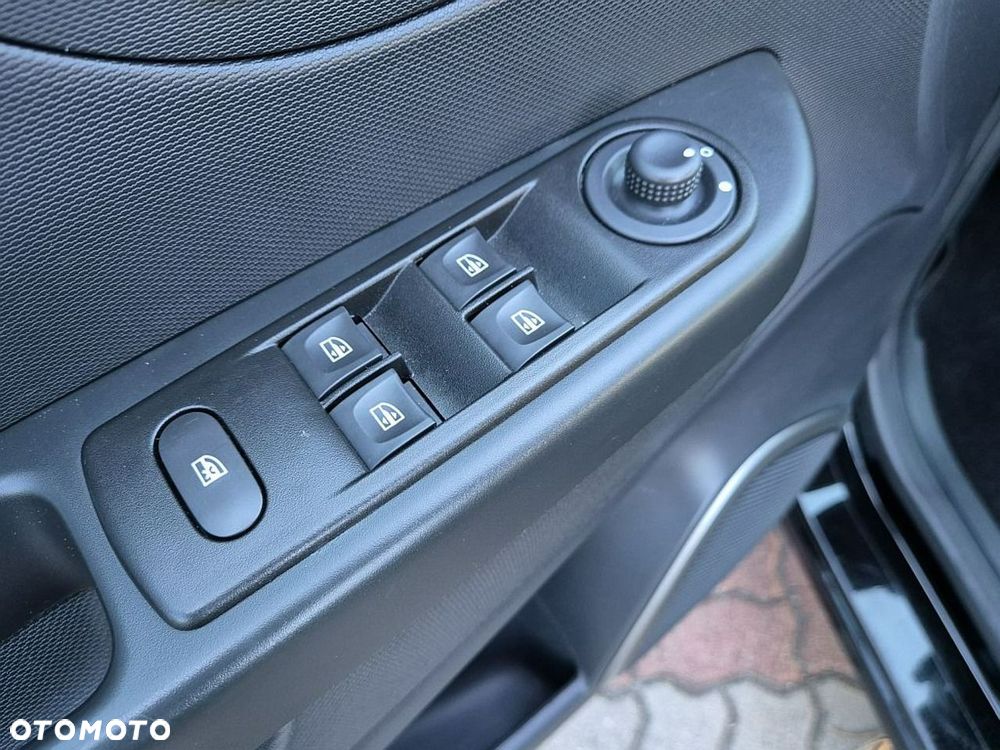 Renault Captur - 10