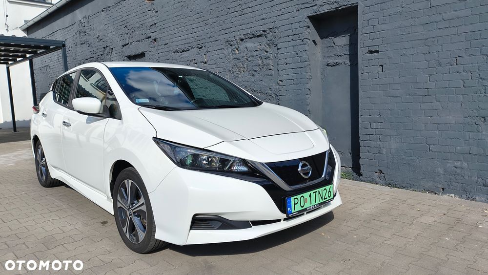Nissan Leaf 2020 photo 2
