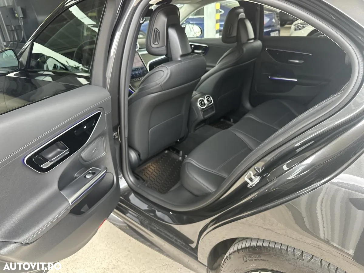 Mercedes-Benz C 300 PHEV 4MATIC - 14