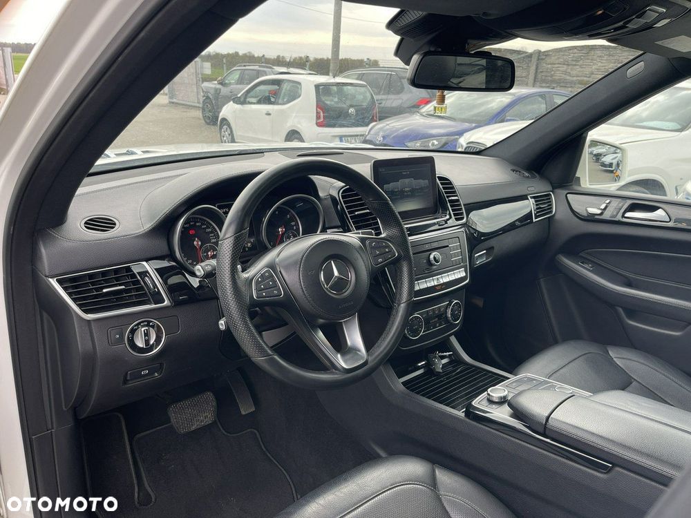 Mercedes-Benz GLS 350 d 4Matic 9G-TRONIC AMG Line - 7