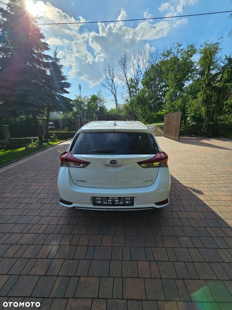 Toyota Auris - 9