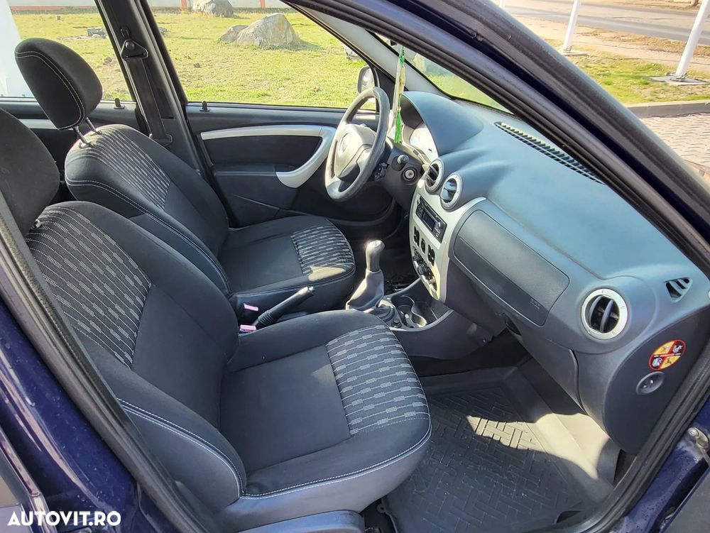 Dacia Logan 1.2 Laureate - 8