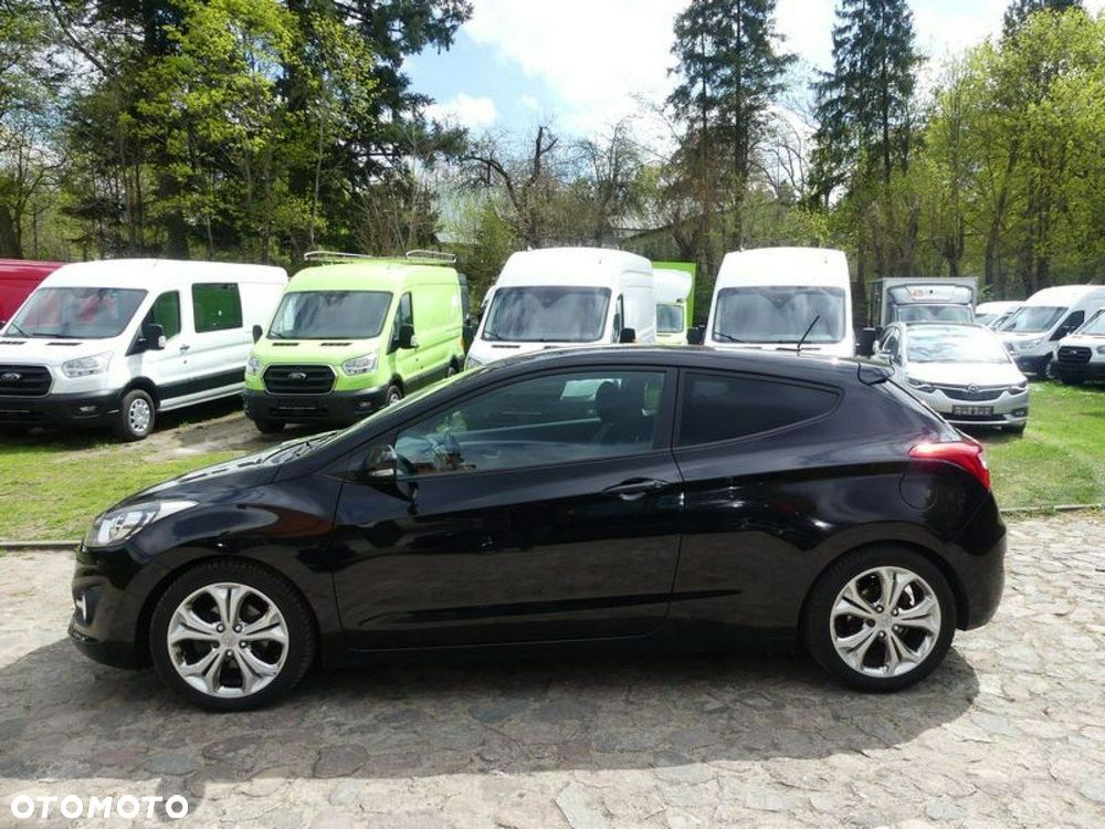 Hyundai i30 1.6 CRDi Premium - 17