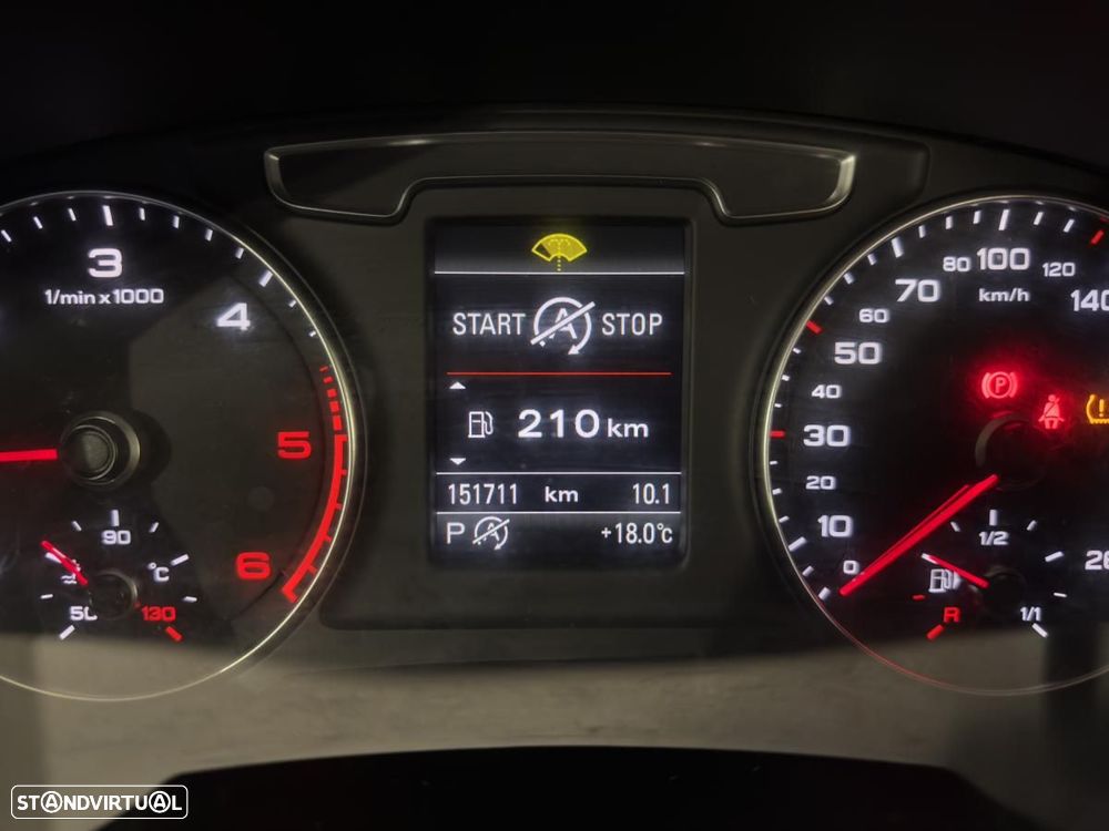 Audi Q3 2.0 TDI S-line S tronic - 15