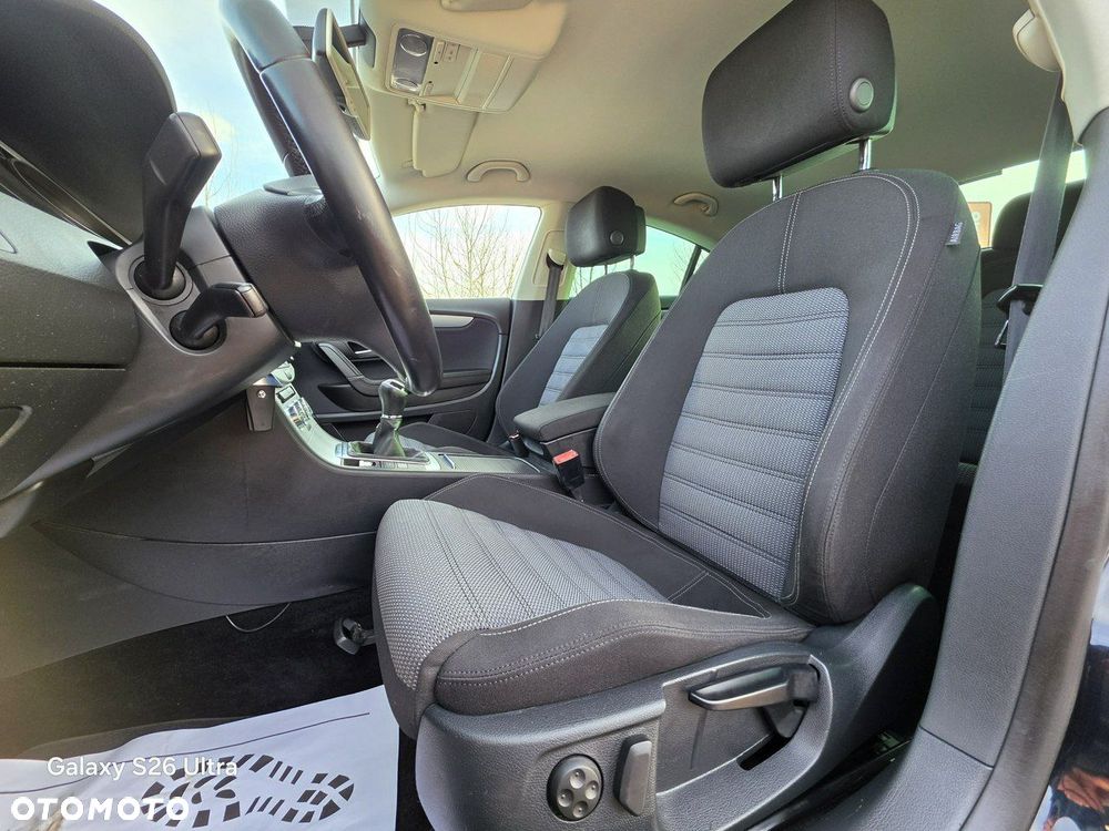Volkswagen Passat CC - 29