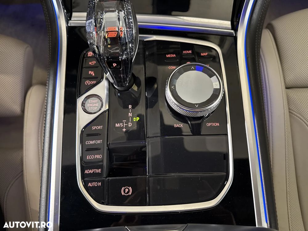 BMW Seria 8 - 19