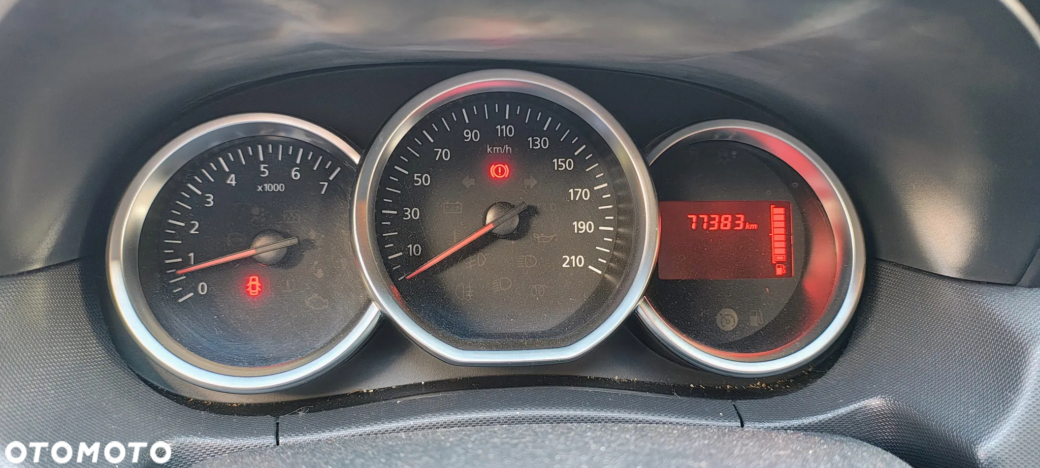 Dacia Duster 1.6 SCe Outdoor S&S - 9